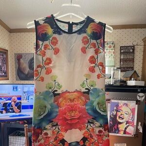 Floral print mini dress